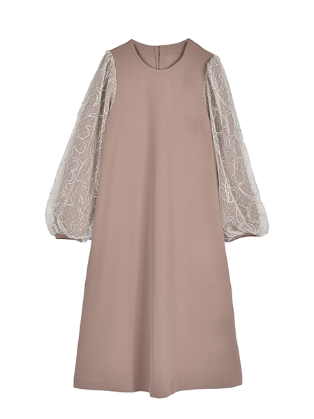 ﾊｰﾄ刺繍ﾁｭｰﾙｽﾘｰﾌﾞのﾌｪﾐﾆﾝﾜﾝﾋﾟｰｽ 詳細画像 ﾄｰﾌﾟ 1